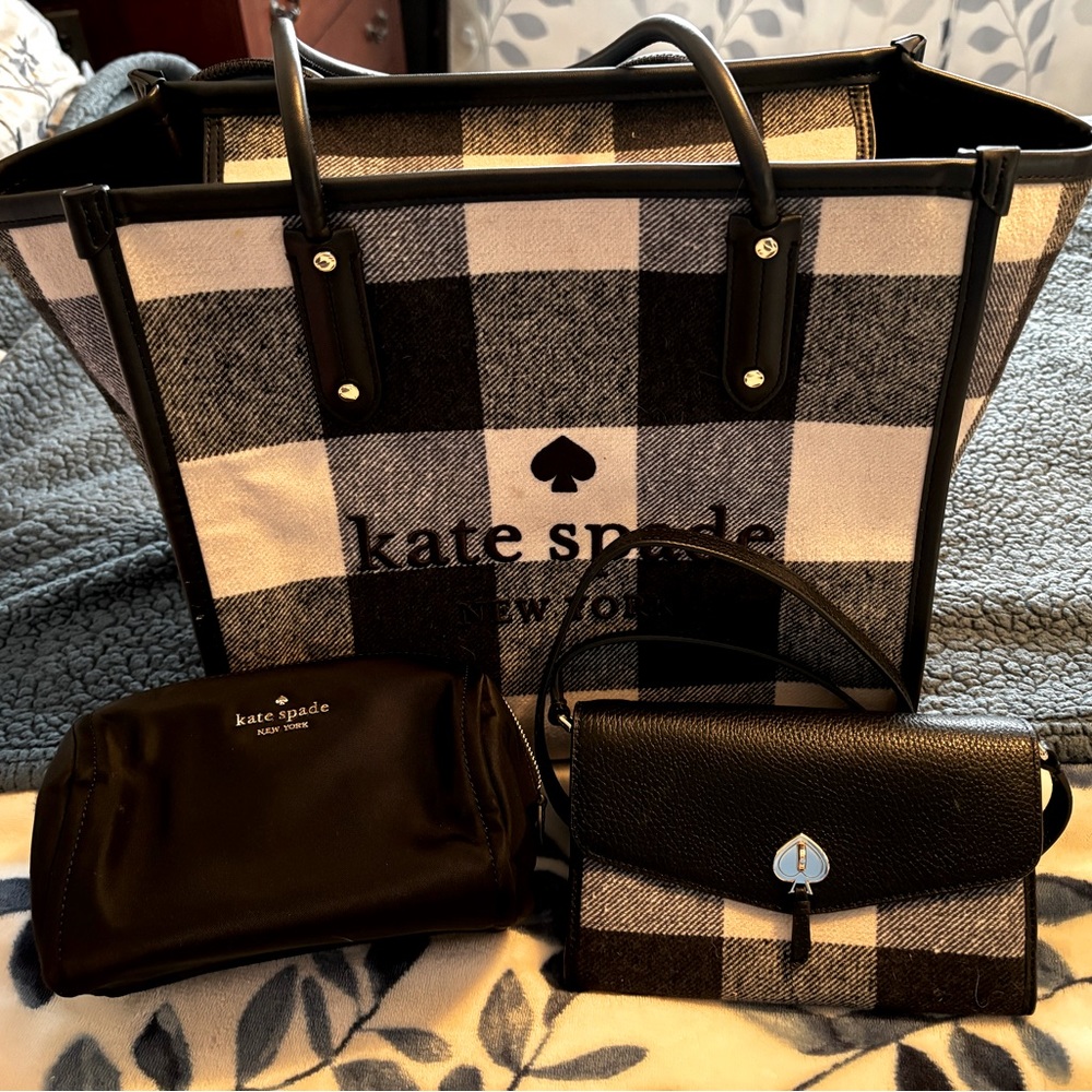 Kate Spade soft plaid tote BUNDLE w black makeup pouch and matching wallet-purse